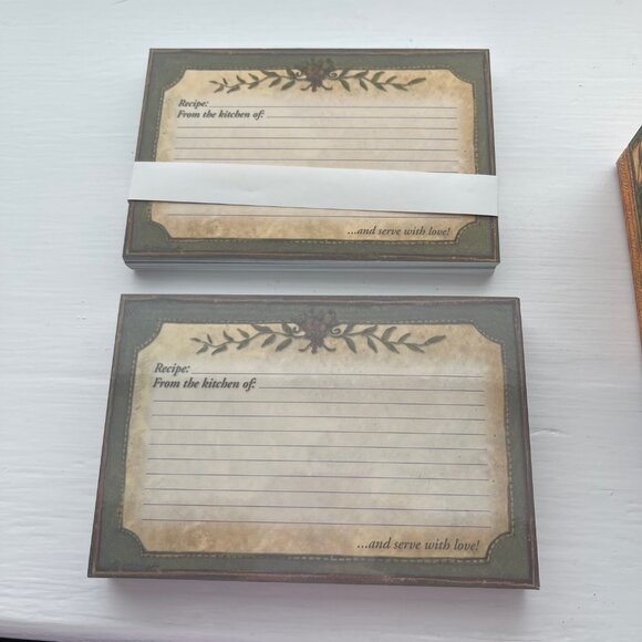 New Brownlow Gifts Chateau Vineyards Recipe Box and Cards - Picture 9 of 11